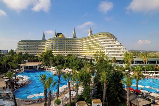 Delphin Imperial Lara